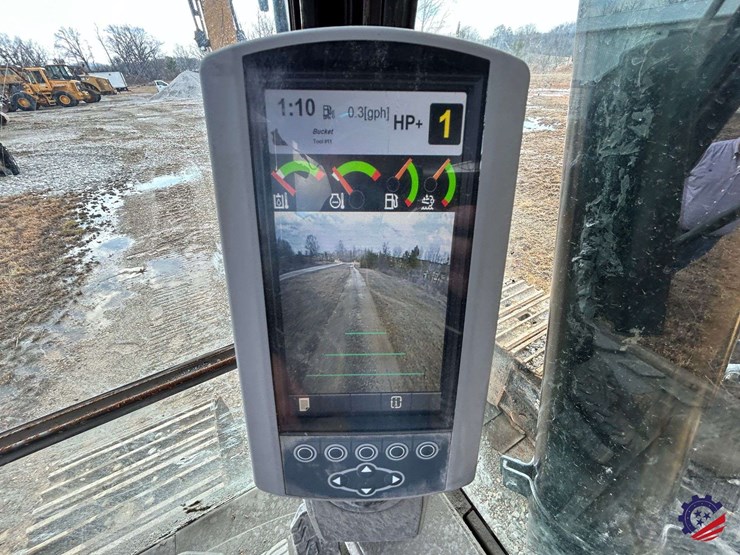 2017-caterpillar-318fl-image-115