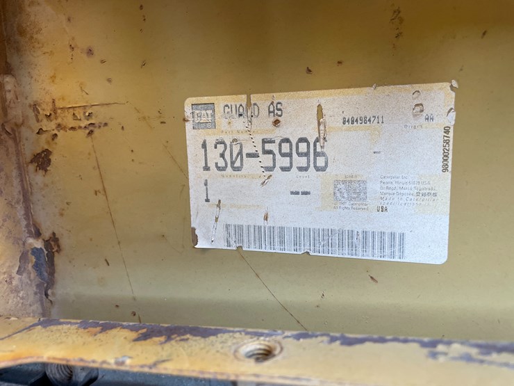 caterpillar-cp-323-image-8