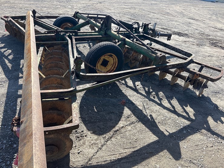 john-deere-14-image-7