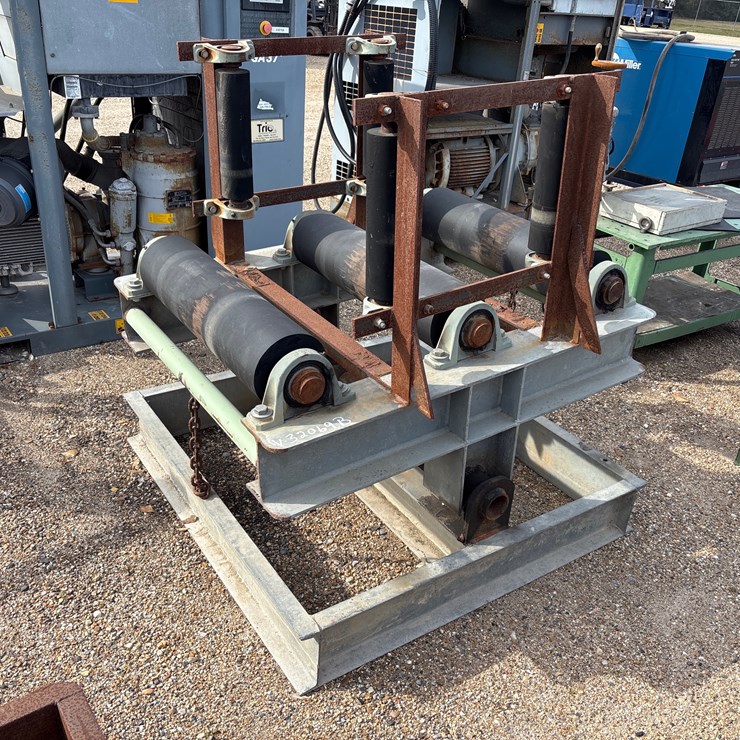 #3501 • PIPE ROLLER