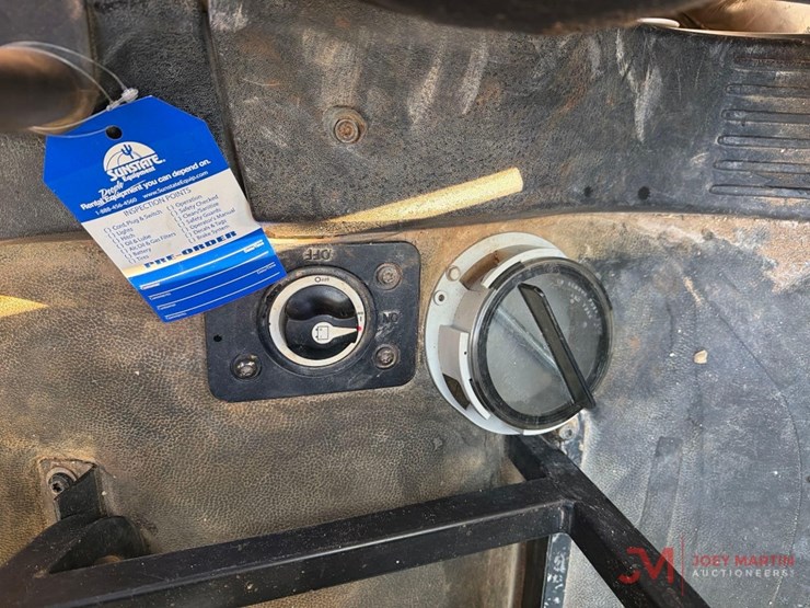 2017-freightliner-water-truck-image-23