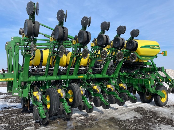 2013-john-deere-1790-ccs-image-4