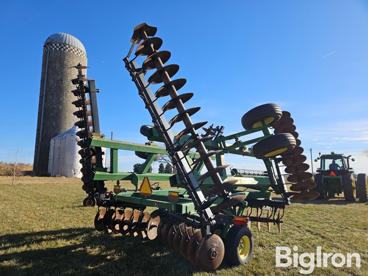 1998-john-deere-637-image-3