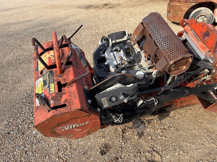 ditch-witch-rt24-image-3