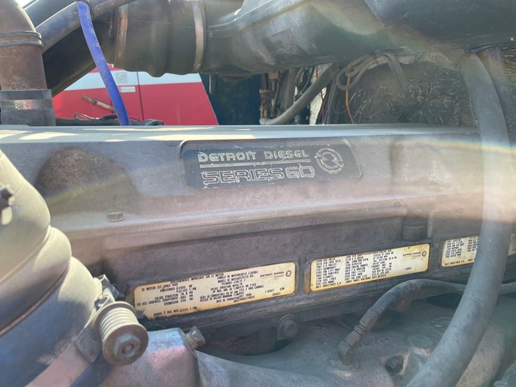 1996-western-star-4900-image-35