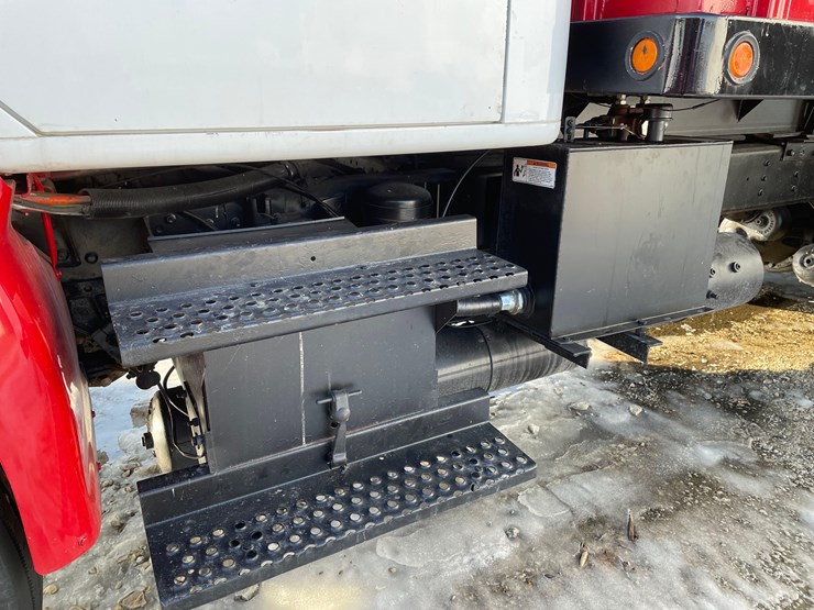 1996-case-ih-8100-image-4