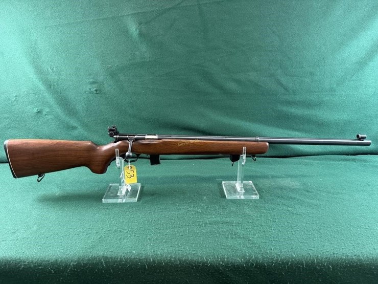 mossberg-mdl.144lsb-22lr-rifle-image-1