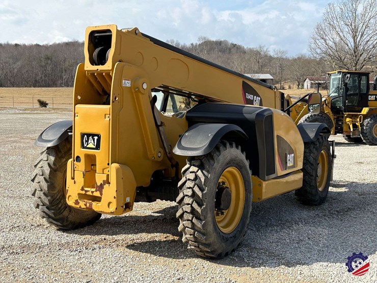 2019-caterpillar-tl642d-image-33