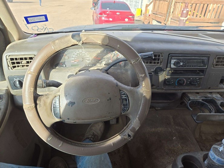 2002-ford-f250-image-14