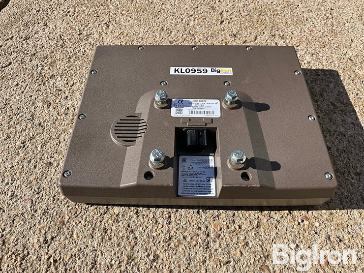 john-deere-autotrac-cab-monitor-extended-display-image-17