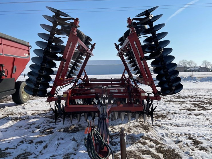 case-ih-3900-image-15