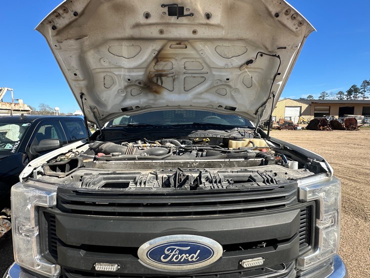 2007-ford-f350-image-42