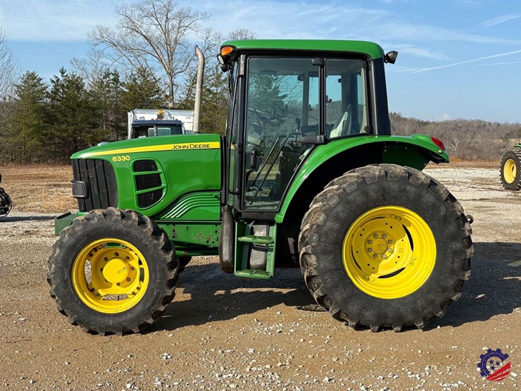 john-deere-6330-image-2