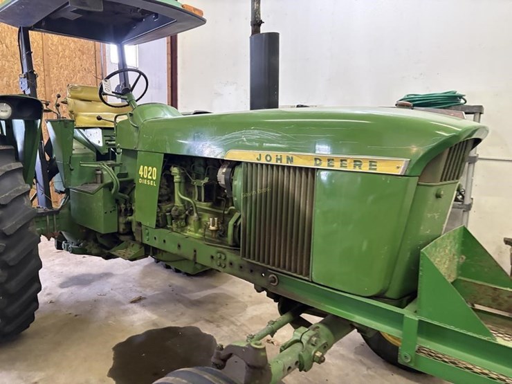 john-deere-4020-image-2