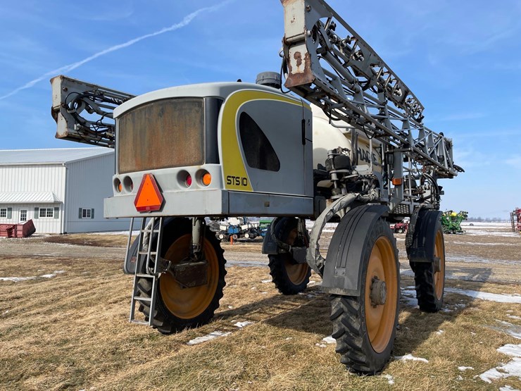 2004-hagie-sts10-image-11