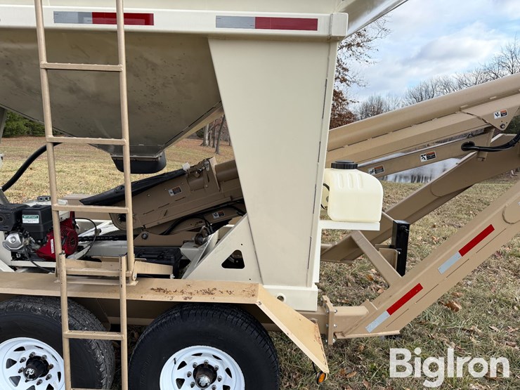 2013-unverferth-3750-image-17