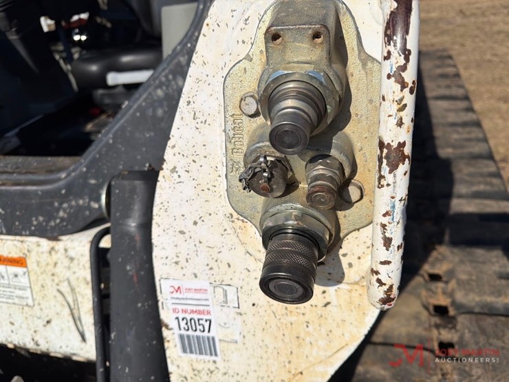 2019-bobcat-t770-image-15