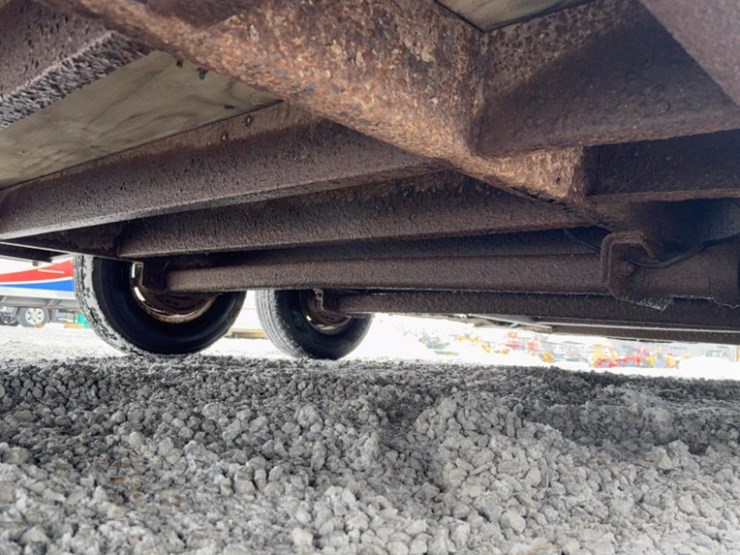 enclosed-trailer,-20',-white,-tanden-axle,-ramp-door,-side-door-image-14