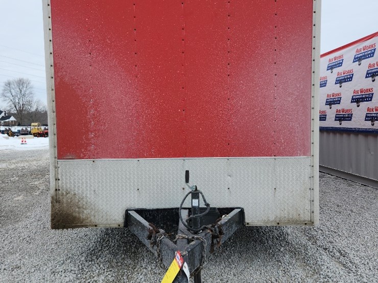 26'x7'-haulmark-enclosed-trailer---red,-back-door-ramp,-side-door,-tandem-axle-image-4