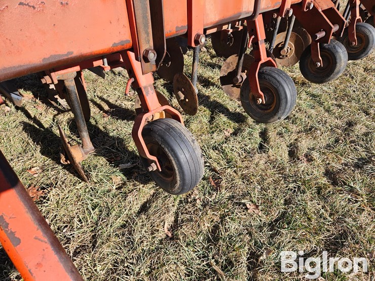 taylor-way-12r30-high-clearance-cultivator-image-15