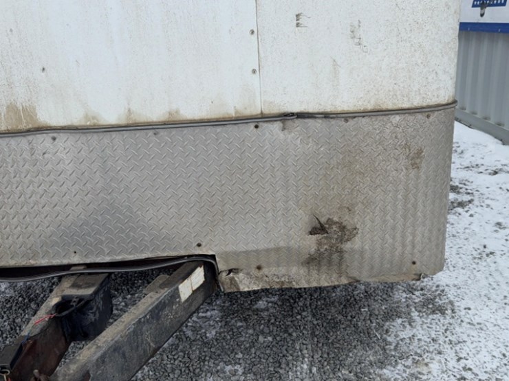 enclosed-trailer,-20',-white,-tanden-axle,-ramp-door,-side-door-image-3