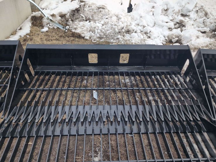 (1)-wolverine-78"-skid-steer-screening-bucket-sb78-image-1