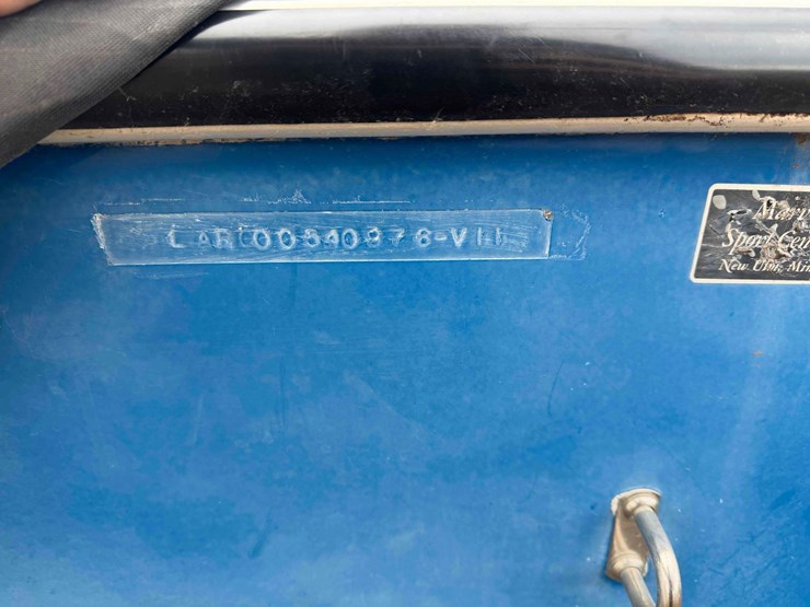 1977-larson-sport-boat-image-10