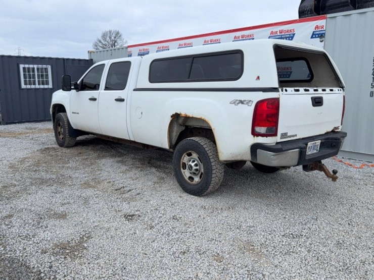 2014-gmc-2500-image-8