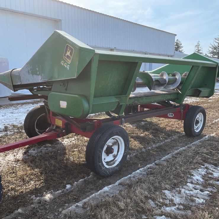 JOHN DEERE 444