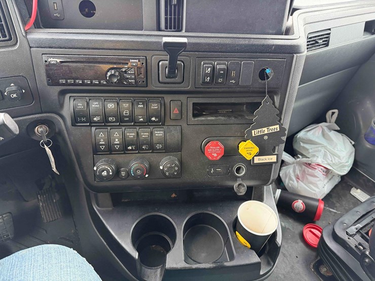 2019-international-lt-image-20