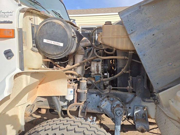 2001-international-2001-image-36