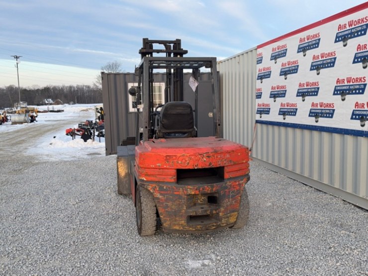 toyota-forklift-model-025fgu35,-sn#70068,-14,229-hrs,-2-stage-mast,-dual-front-wheels,-8,000-lbs-cap-image-3
