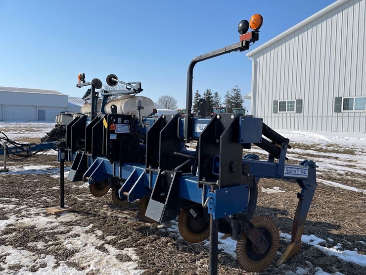 blu-jet-sub-tiller-ii-image-1