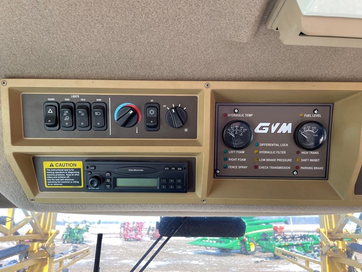 tag-#186,-2009-gvm-6215-self-propelled-sprayer-image-23