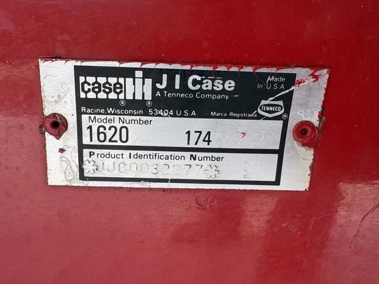 case-ih-1620-image-11