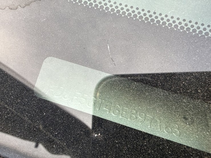 2016-ford-f550-image-19