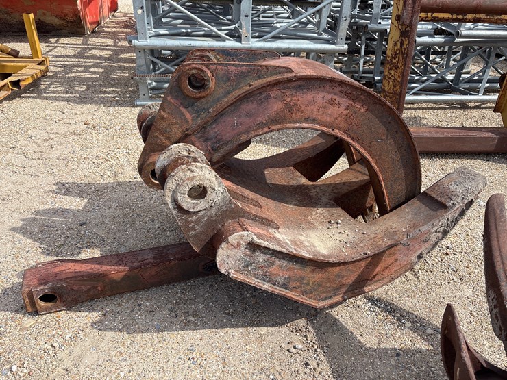 #2772-•-excavator-grapple-attachment-image-1