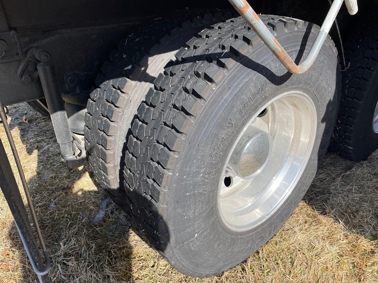 1996-western-star-4900-image-14