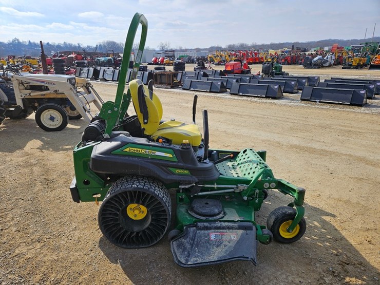 2021-john-deere-z960m-image-6