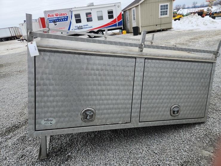 troy-ridge-7'x6'-nice-aluminum-truck-cap-with-ladder-rack,-image-5