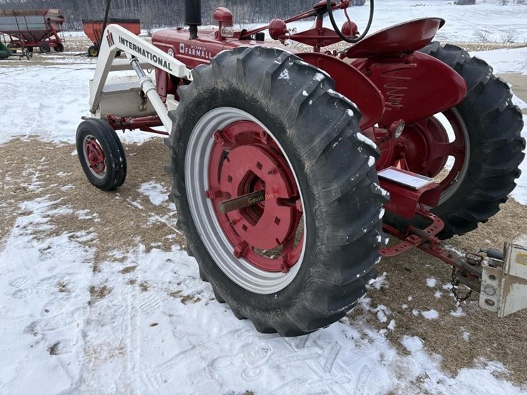 farmall-super-h-tractor-image-5
