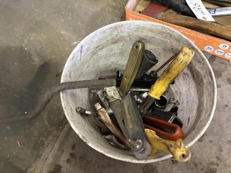 bucket-of-misc-tools-image-2