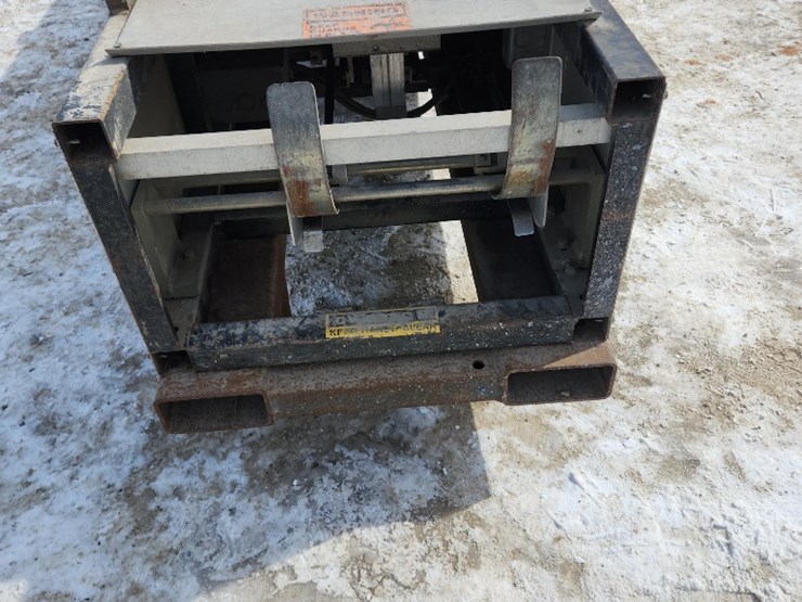 ntm-model-gm5,-sn#50230302-(electric-5"-gutter-machine)-image-4