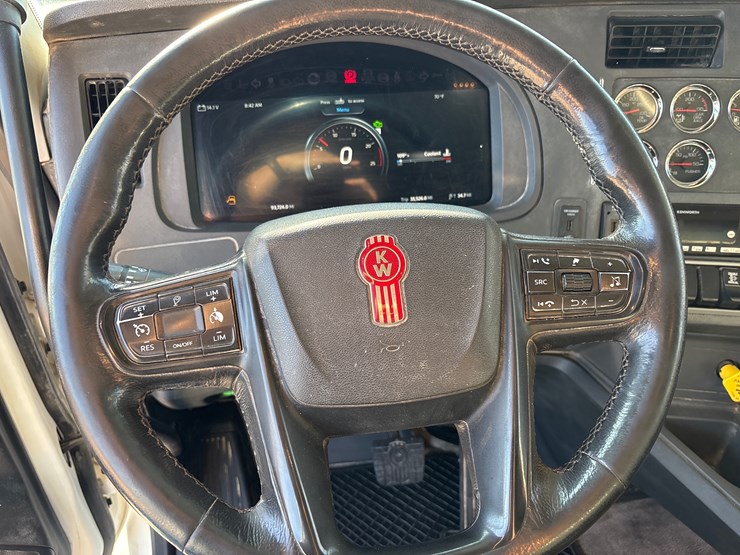 #250-•-2024-kenworth-t880-dump-truck-|-title-delay-image-15