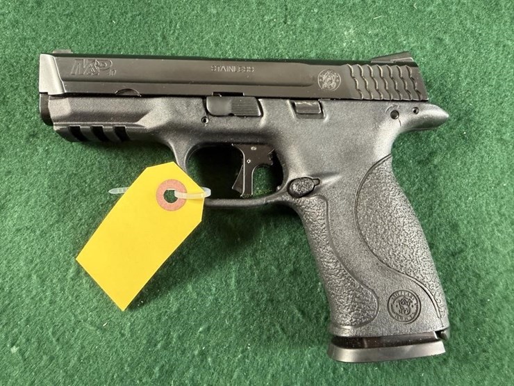 smith-&-wesson-m&p40-40-s&w-pistol-image-6