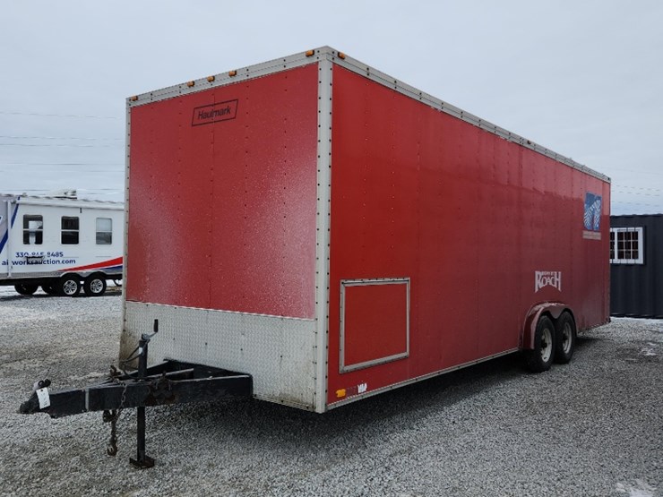 26'x7'-haulmark-enclosed-trailer---red,-back-door-ramp,-side-door,-tandem-axle-image-1