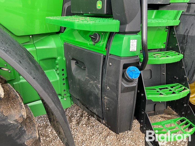 2021-john-deere-8r-280-image-13