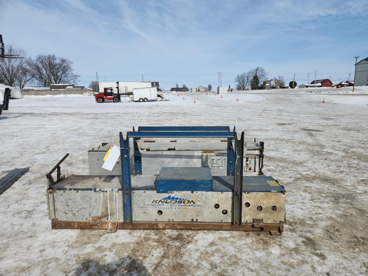 knudson-model-700k-5,-sn#-13538-(electric-5"-gutter-machine)-image-1