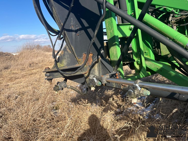 john-deere-120-image-12