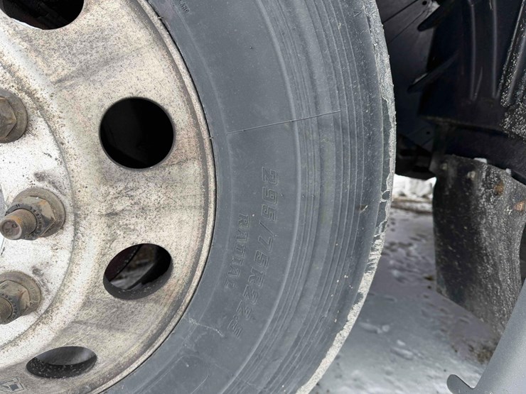 2019-international-lt-image-31